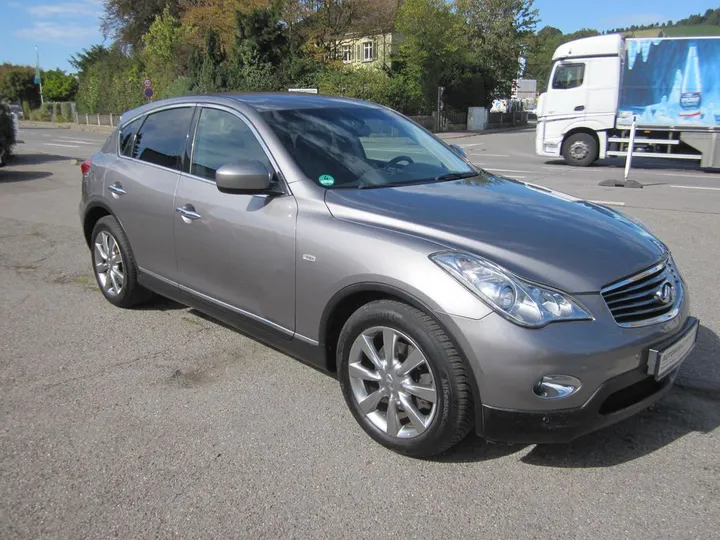 Infiniti EX37