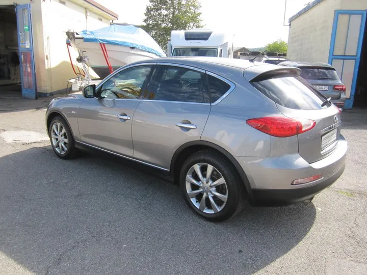 Infiniti EX37