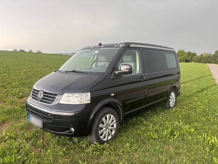 Volkswagen T5 California
