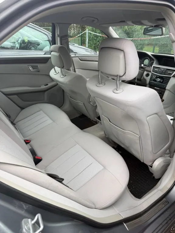 Mercedes-Benz E 350