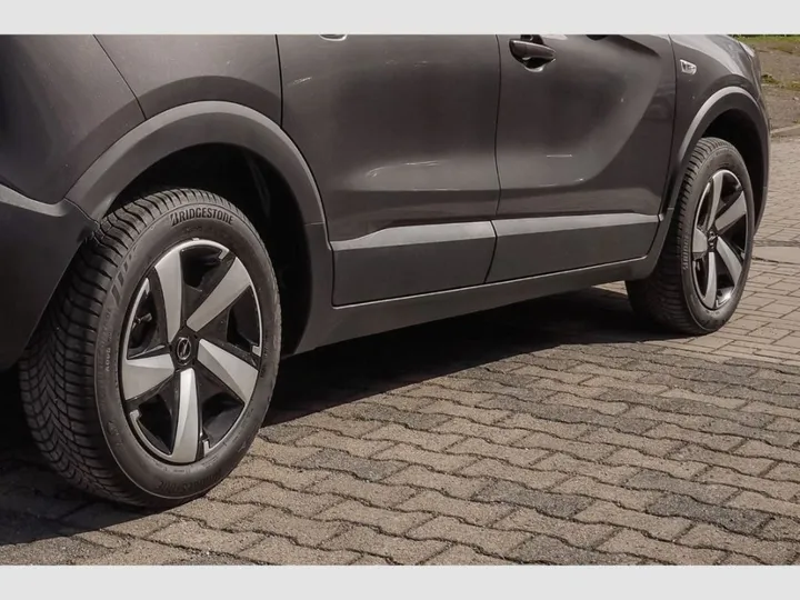 Opel Crossland (X)