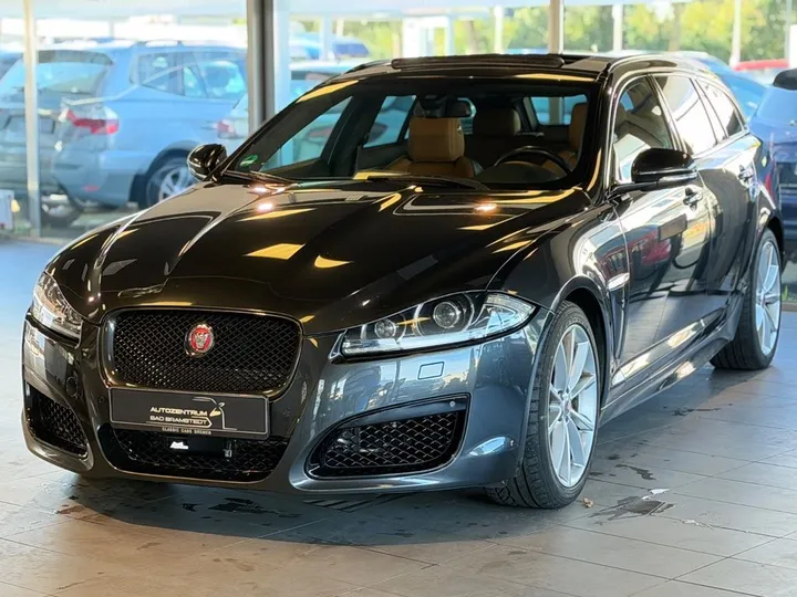Jaguar XF