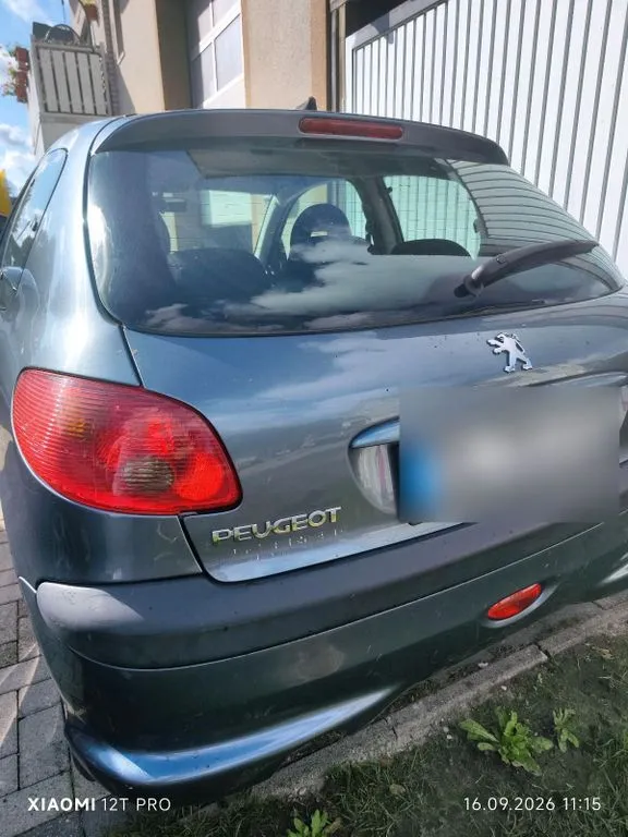 Peugeot 206