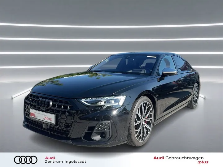 Audi S8