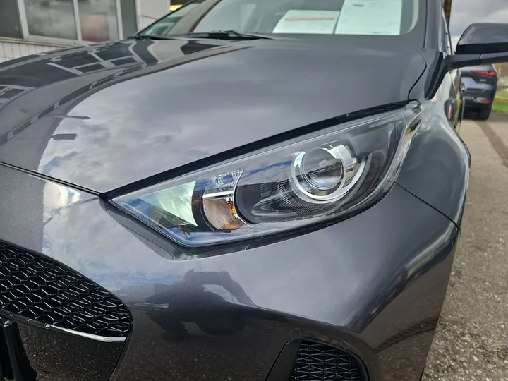 Mazda 2 Hybrid