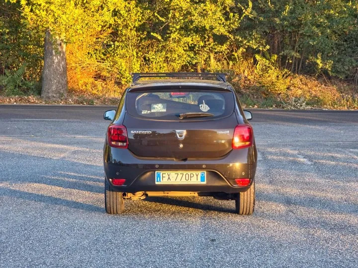 Dacia Sandero