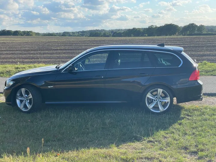 BMW 325