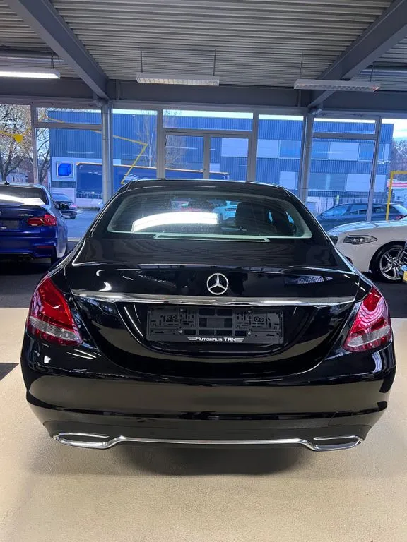 Mercedes-Benz C 200