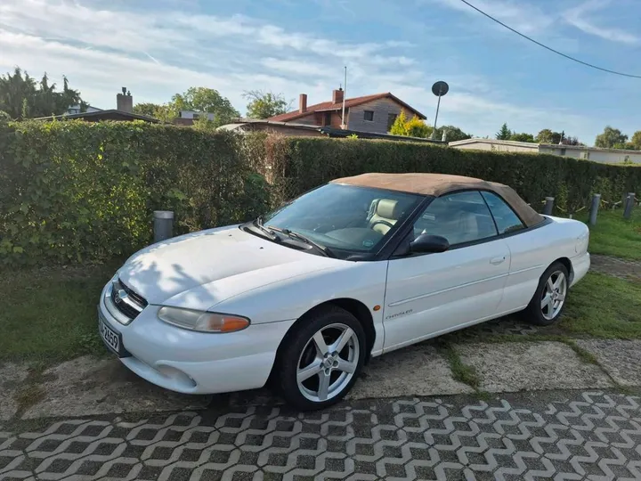 Chrysler Stratus