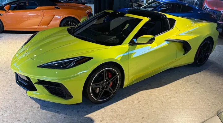 Corvette C8