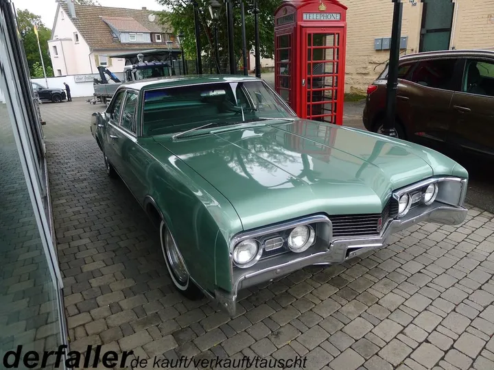 Oldsmobile Delta 88