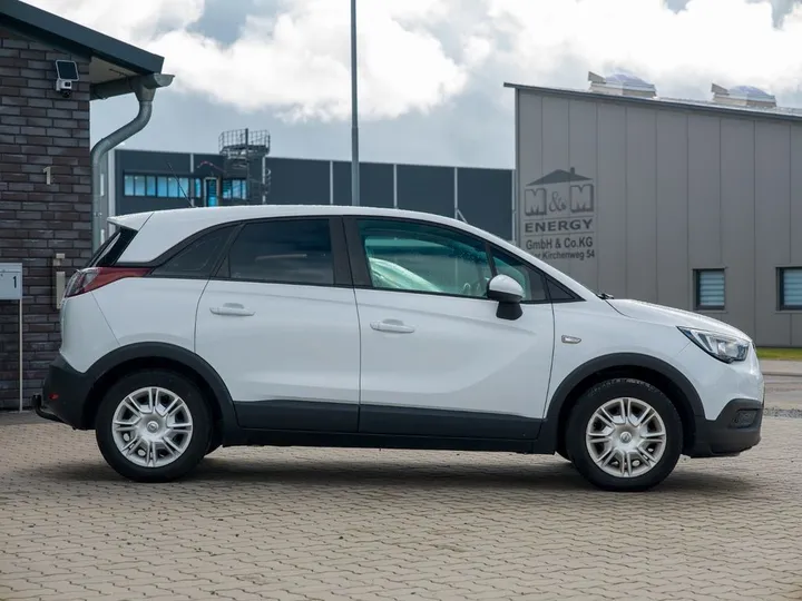Opel Crossland (X)