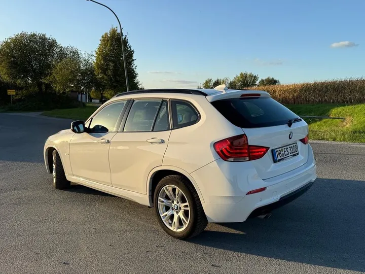 BMW 123