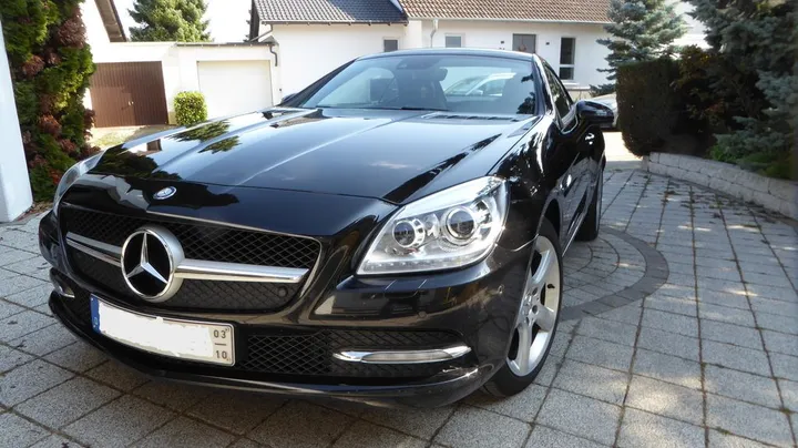 Mercedes-Benz SLK 250