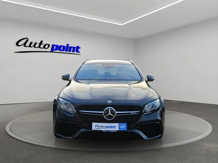 Mercedes-Benz E 63 AMG