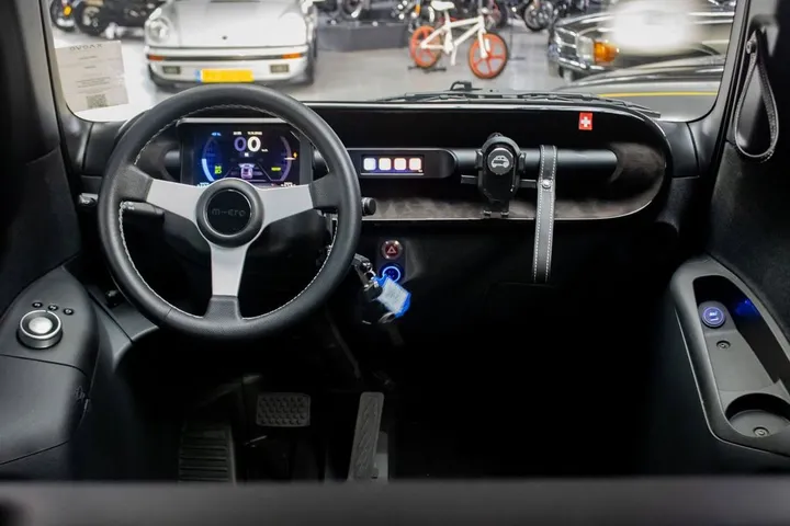 Microlino Competizione