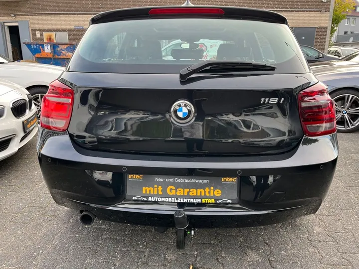BMW 118