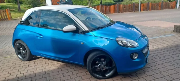 Opel Adam