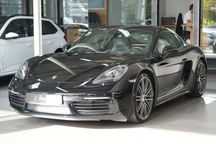Porsche Cayman