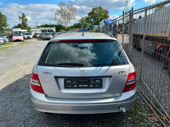 Mercedes-Benz C 200