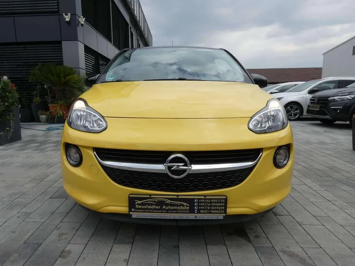 Opel Adam
