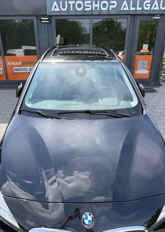 BMW 220