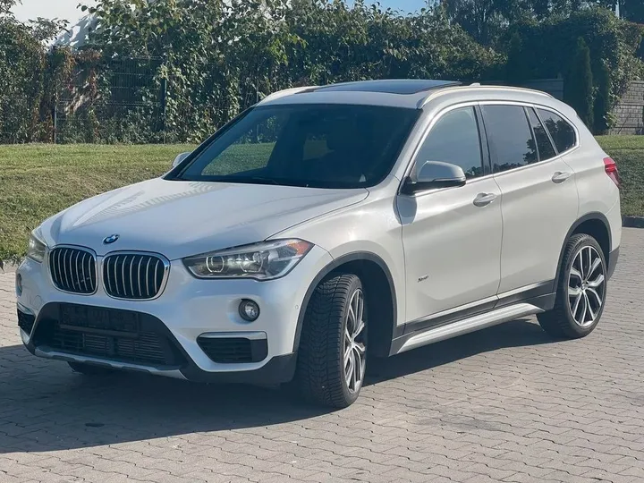 BMW X1