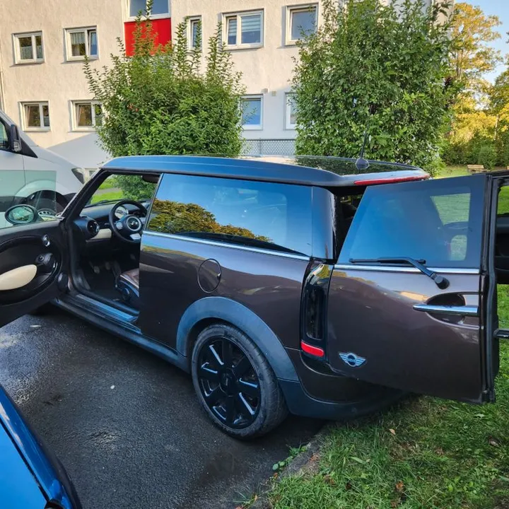 MINI Cooper D Clubman