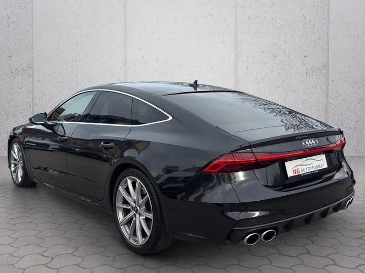 Audi S7