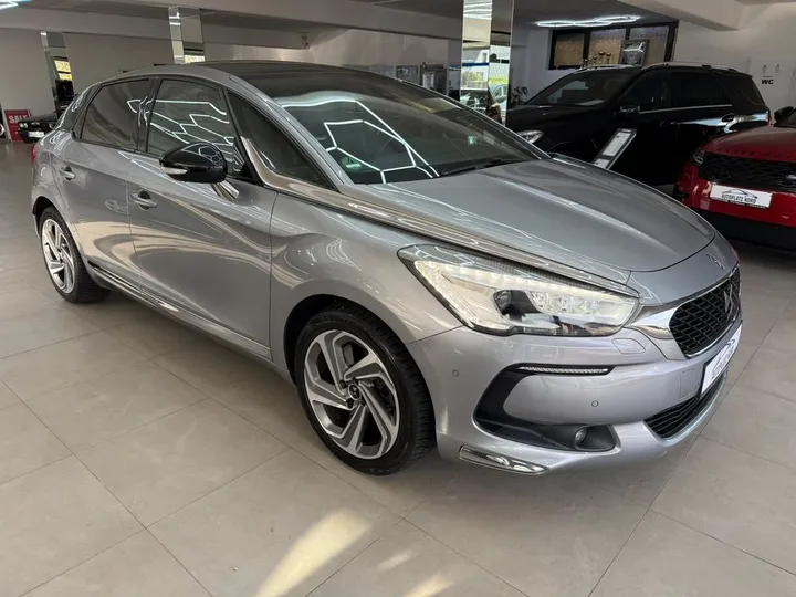 DS Automobiles DS5
