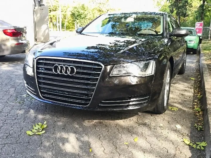Audi A8