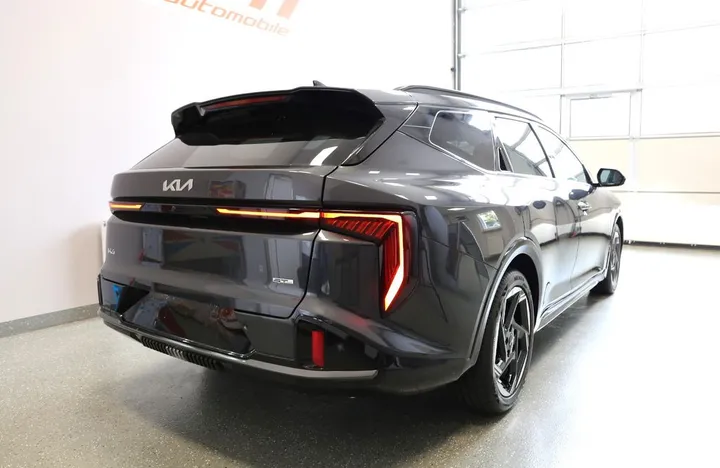 Kia K4
