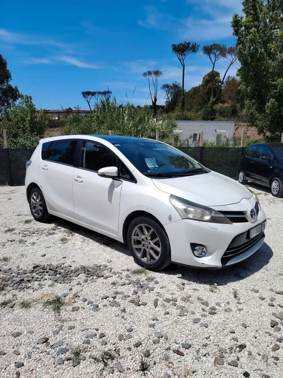Toyota Verso
