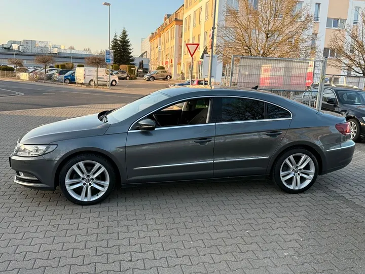Volkswagen Passat CC