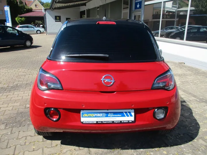 Opel Adam