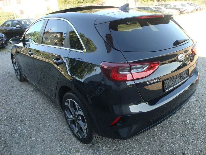Kia cee'd / Ceed
