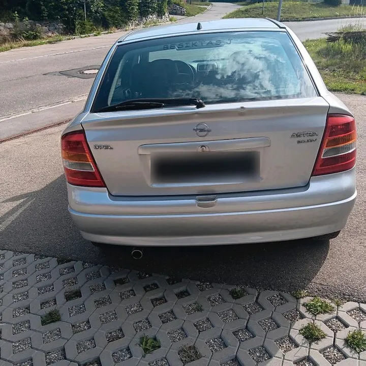 Opel Astra