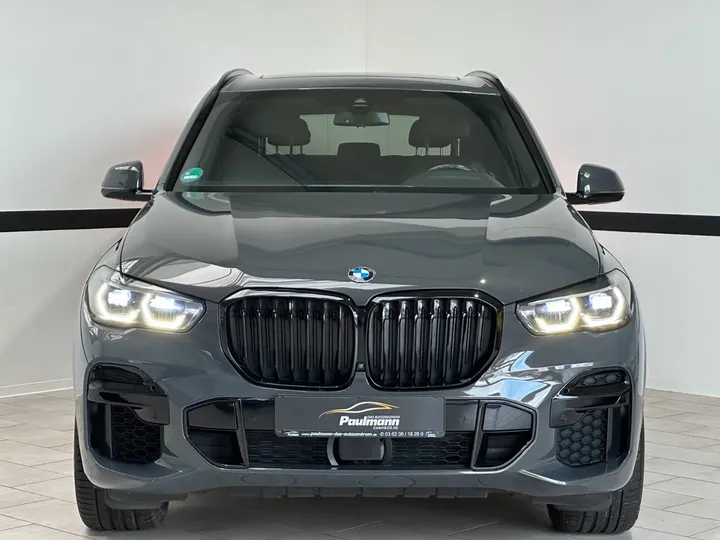 BMW X5 M50