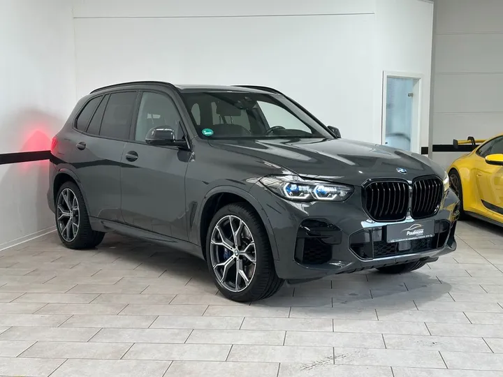 BMW X5 M50