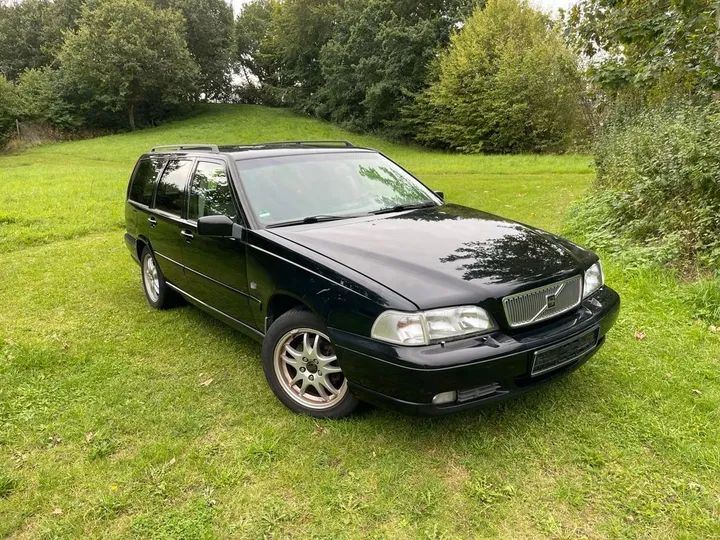 Volvo V70