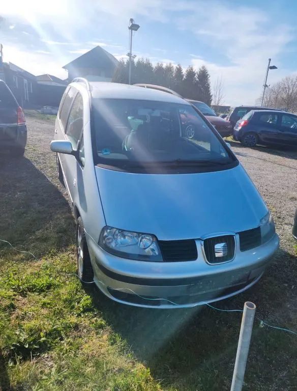 Seat Alhambra