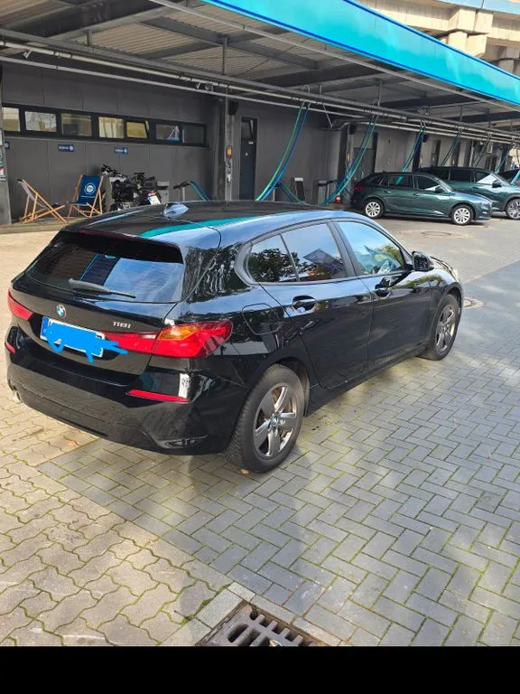 BMW 118