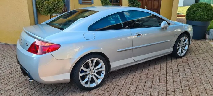 Peugeot 407