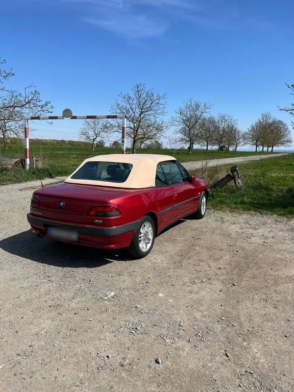 Peugeot 306