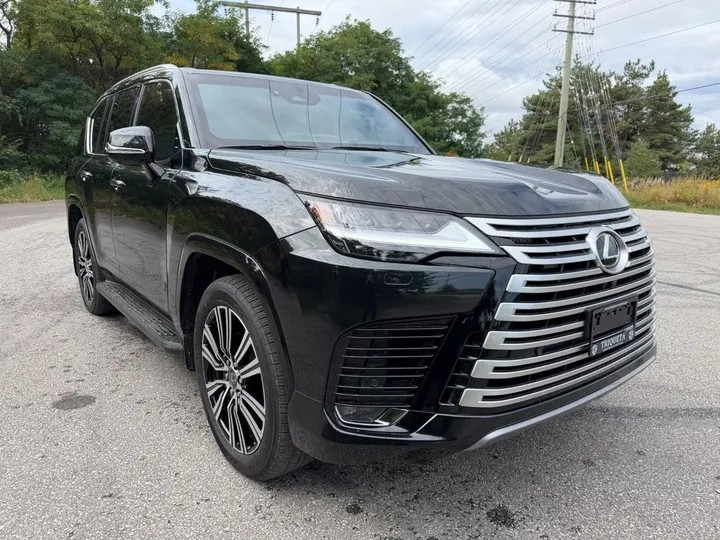Lexus LX 600