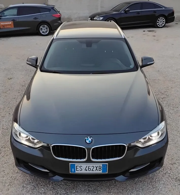 BMW 320