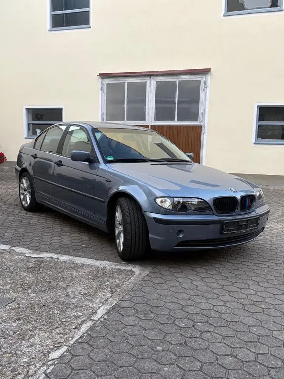 BMW 318