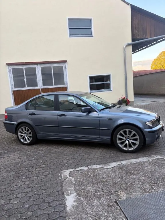 BMW 318