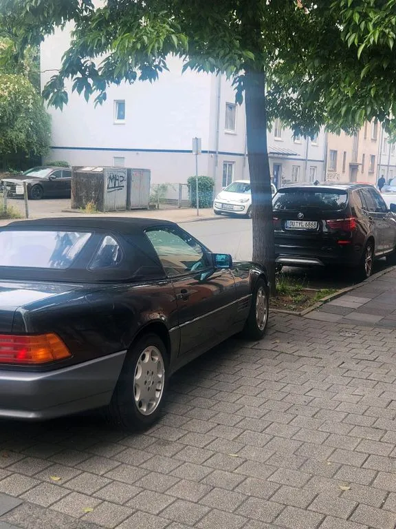 Mercedes-Benz 300
