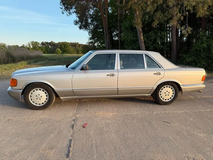 Mercedes-Benz S 560